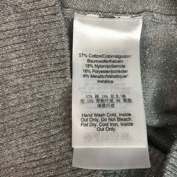 DKNY M Sparkly silver metallic thread grey ribbed V-neck knit top Size Medium - Picture 13 of 15